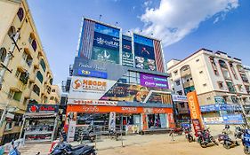 Fabhotel Ssr Fern Suites - Nr Gsm Mall