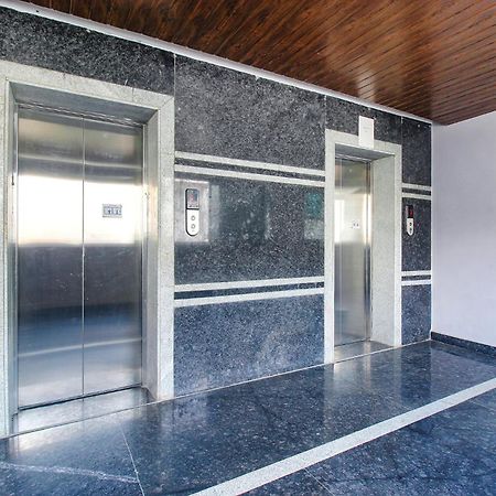 Fabhotel Ssr Fern Suites - 100M From Gsm Mall Madeenaguda Lingampalli Exterior photo