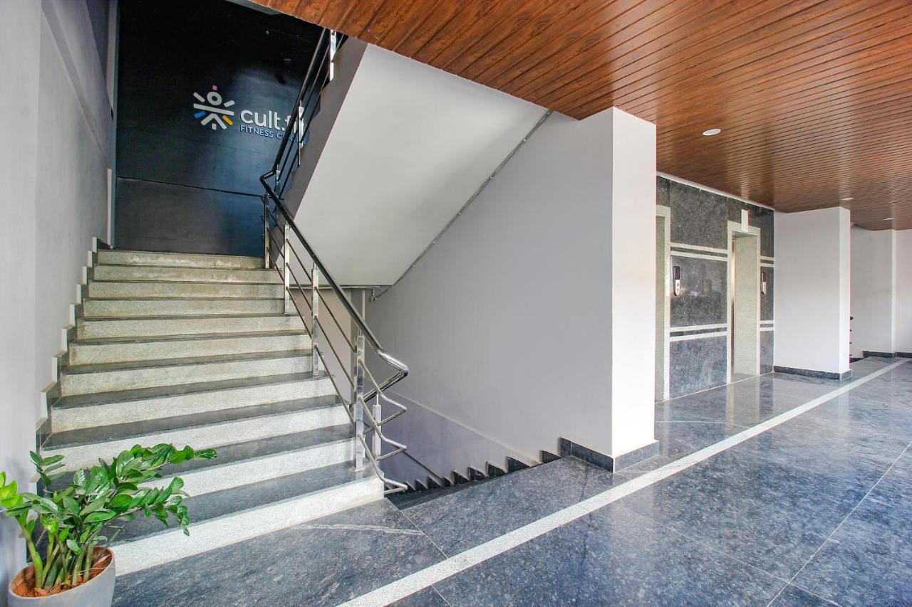 Fabhotel Ssr Fern Suites - 100M From Gsm Mall Madeenaguda Lingampalli Exterior photo