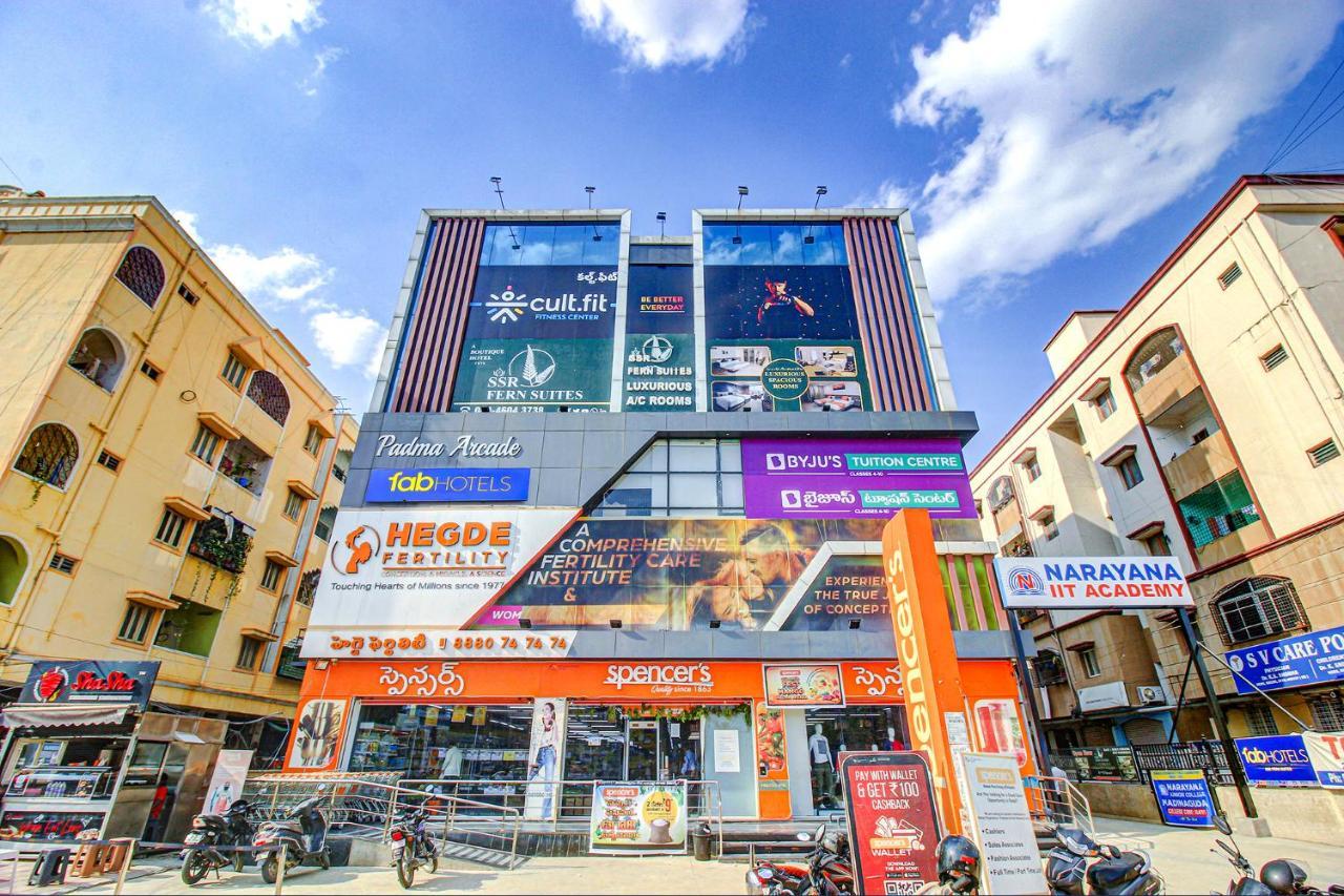 Fabhotel Ssr Fern Suites - 100M From Gsm Mall Madeenaguda Lingampalli Exterior photo
